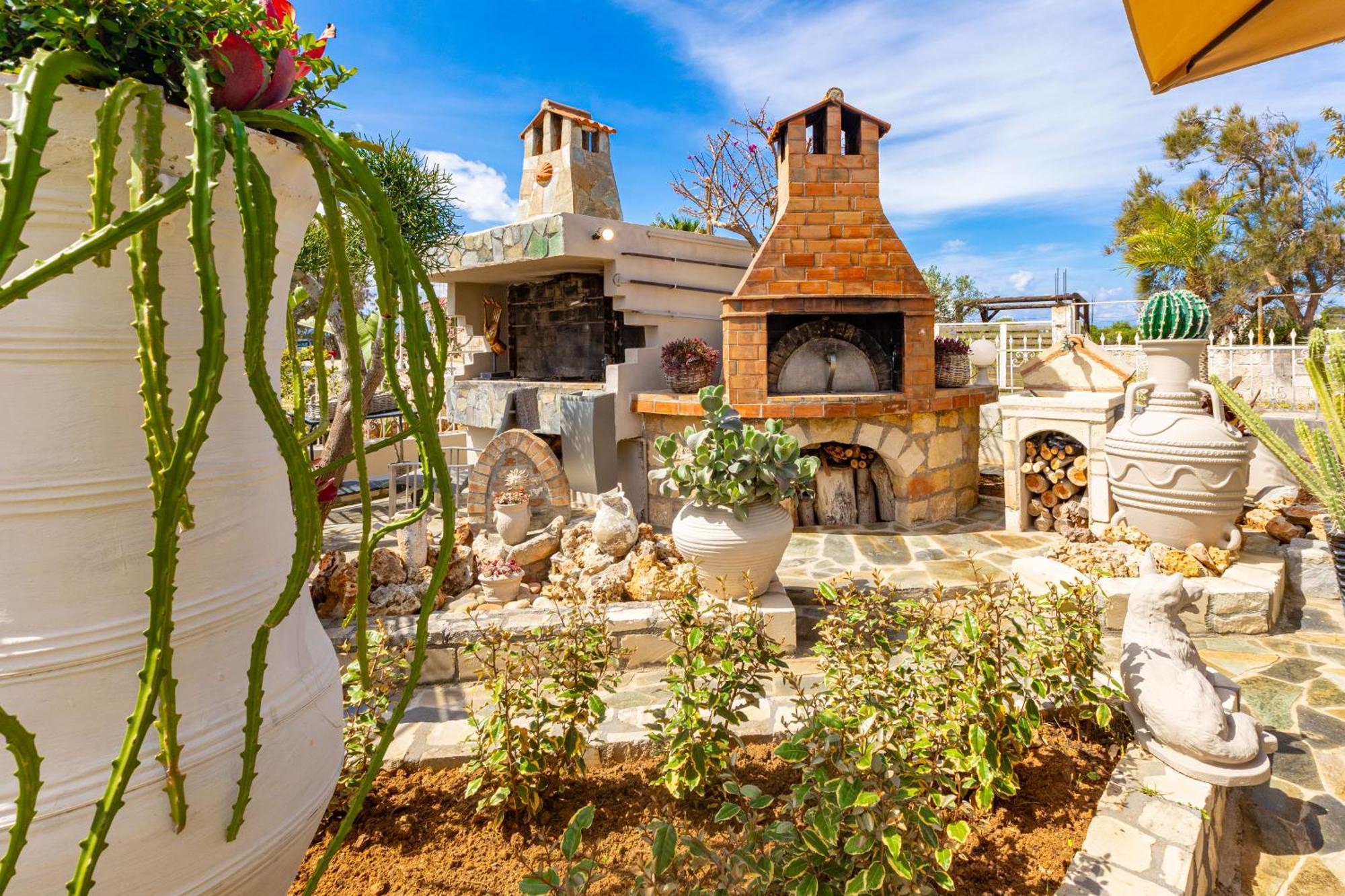 ハニア Renas Secret Garden Houseヴィラ エクステリア 写真